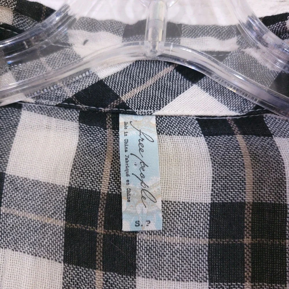 Free People Plaid Lace Up Shoulder‎ Snap Front High Low Shirt Black White Small